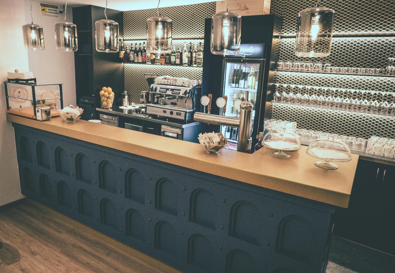 Villanova Hotel Сан Бонифацио Екстериор снимка